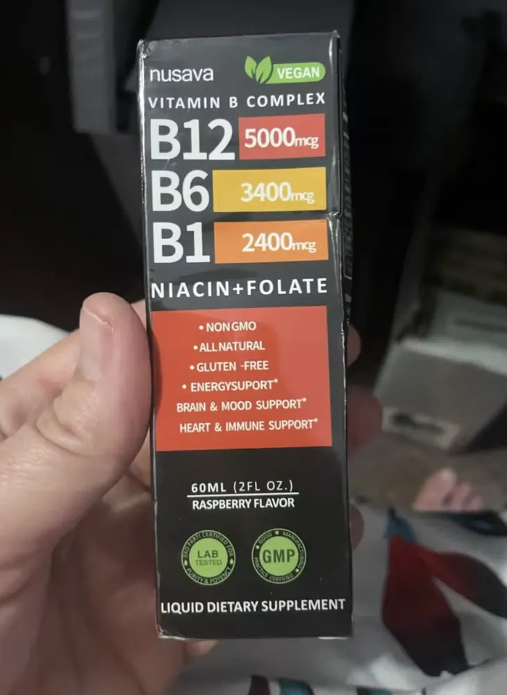 Foto real de cliente con su Nusava B12